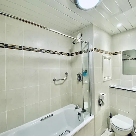 Beresford Hotel 3*